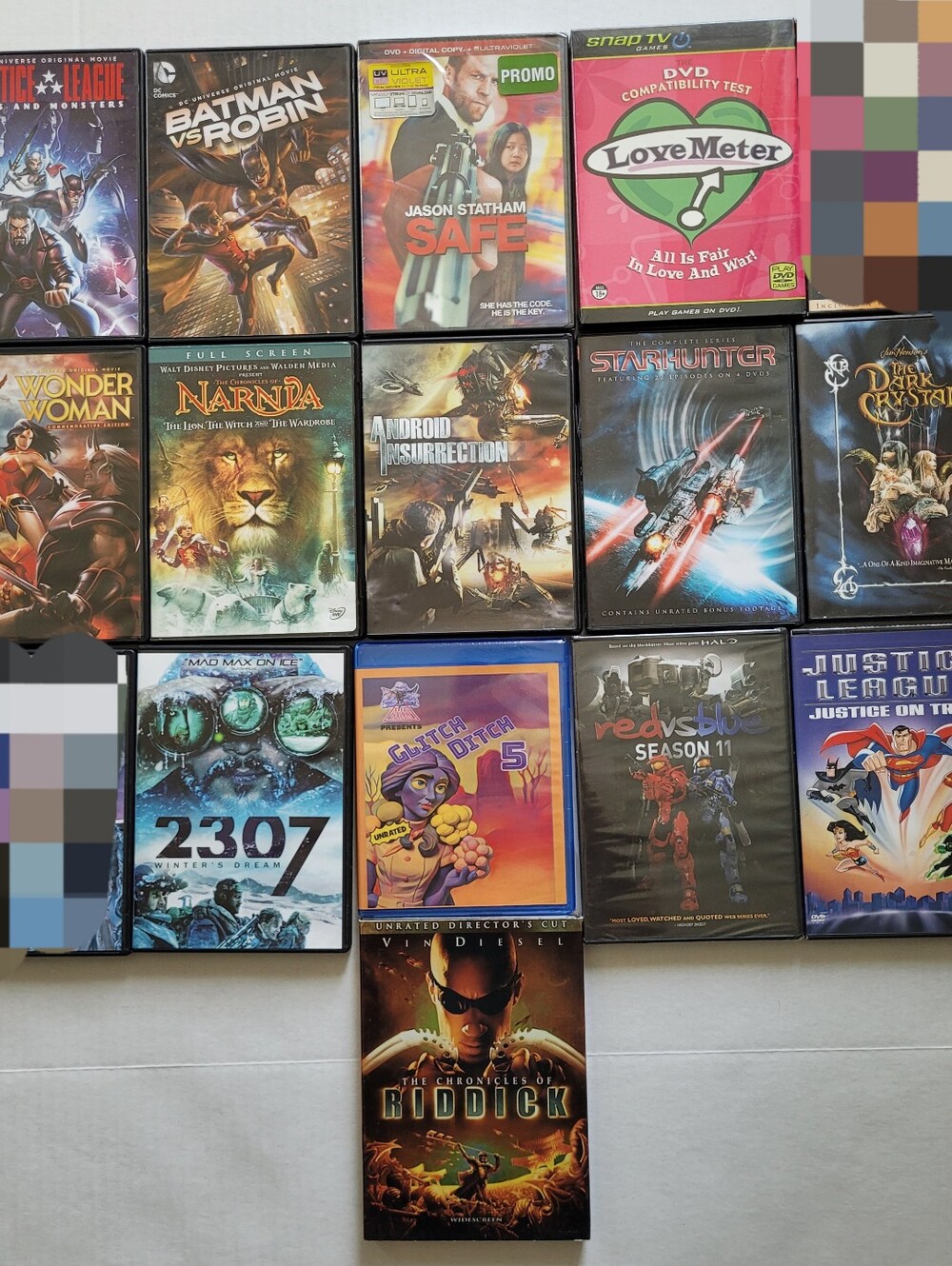 (Lot Of 14) Assorted DVDs Animated Features / Action Movies / And Fantasy Titles